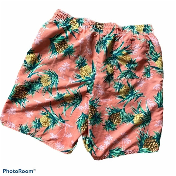 Old Navy Pineapple print Hawaiian swim shorts L - Picture 2 of 9